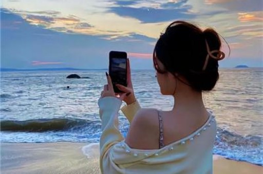 网红董赤赤发声患有严重抑郁