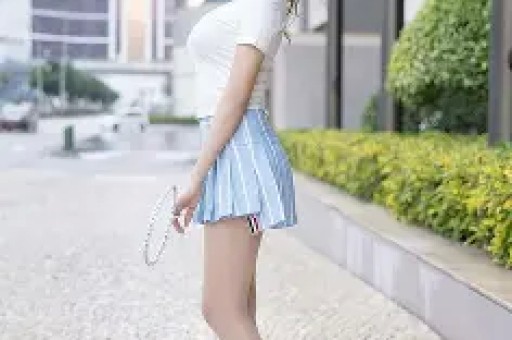 圈内乱象曝光！52岁TVB女星分享片场经历揭露男星拍吻戏突然加戏