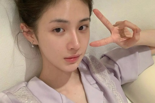 娱乐圈八卦大揭秘：恋情、负债与赵丽颖的委屈