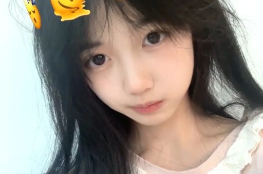 大瓜！女网红与男伴在厕所发生关系还涉嫌吸毒聊天记录曝光！