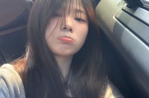 不到24小时娱乐圈传出四大八卦：恋情曝光、负债赵丽颖太委屈